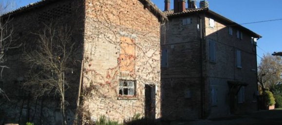 15 rooms House in Modena, Italy No. 124297 28