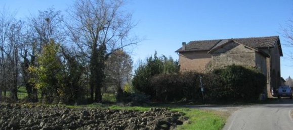 15 rooms House in Modena, Italy No. 124297 3