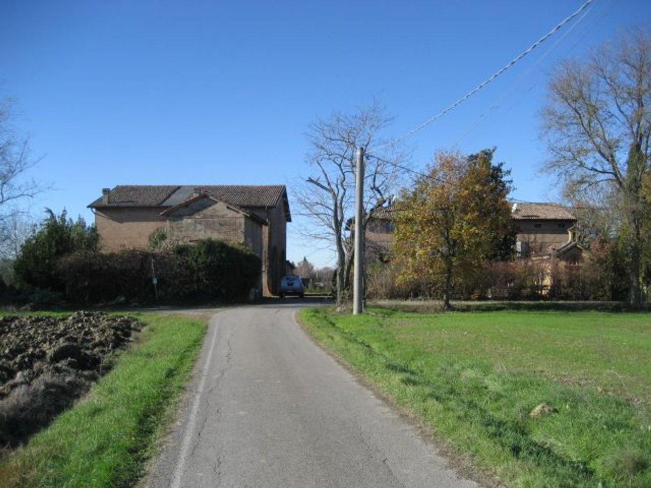 15 rooms House in Modena, Italy No. 124297