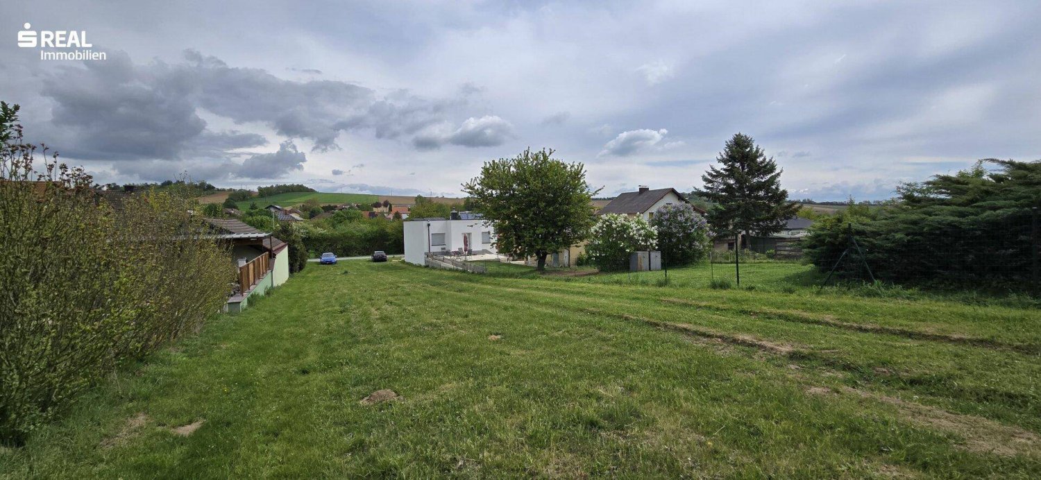 Grundstück in Mistelbach, Austria 1295m², Nr. 167556