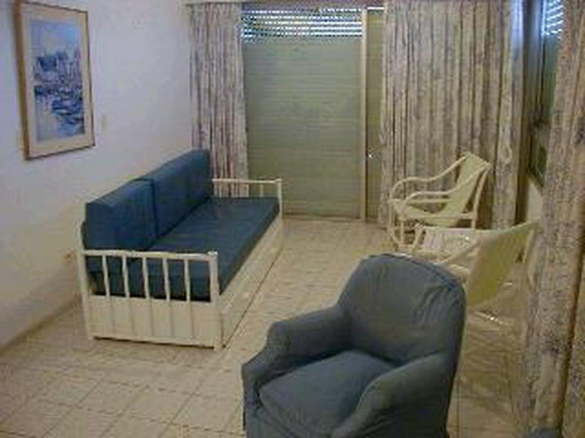 2 bedrooms Apartment in Maldonado, Uruguay No. 12316