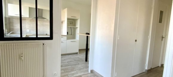 2 bedrooms Apartment in Reims, France No. 55806 8