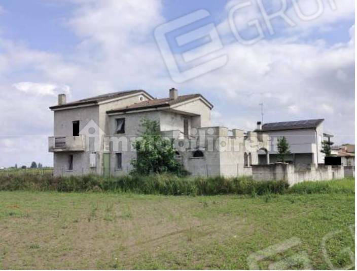 3 Schlafzimmer Villa in Giacciano con Baruchella, Italy, Nr. 351135