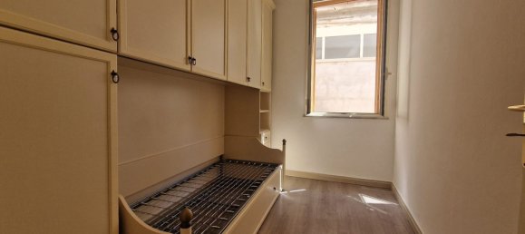 3-Zimmer Wohnung in Palermo, Italy, Nr. 263443 5