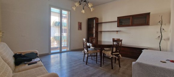 3-Zimmer Wohnung in Palermo, Italy, Nr. 263443 2