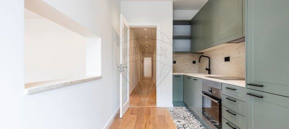 3 bedrooms Apartment in Lisbon, Portugal No. 104630 5