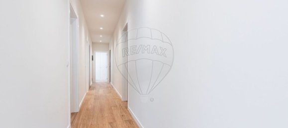 3 bedrooms Apartment in Lisbon, Portugal No. 104630 7