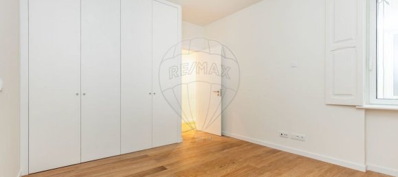 3 bedrooms Apartment in Lisbon, Portugal No. 104630 15