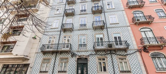 3 bedrooms Apartment in Lisbon, Portugal No. 104630 21
