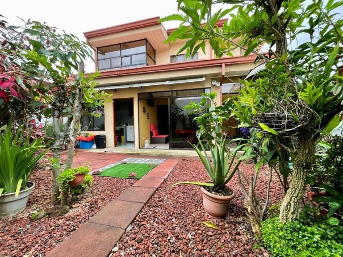 4 bedrooms House for sale in Heredia, Costa Rica № 170