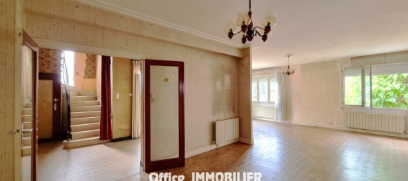 Casa de 3 dormitorios en Sainte-Foy-la-Grande, France No. 276651 3