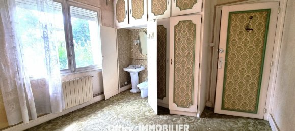 Casa de 3 dormitorios en Sainte-Foy-la-Grande, France No. 276651 9