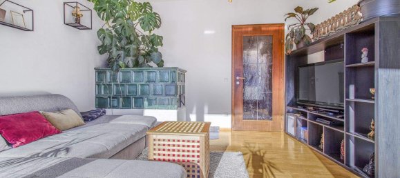 4 rooms Apartment in Reutte, Austria No. 22355 2