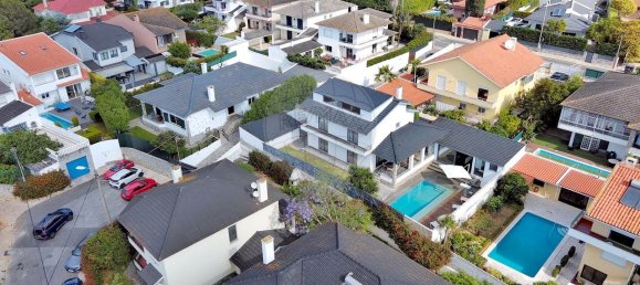 4 bedrooms Villa in Cascais, Portugal No. 160332 6