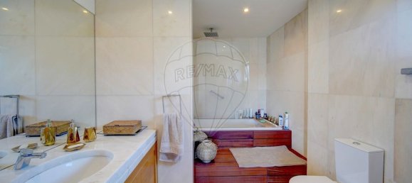 4 bedrooms Villa in Cascais, Portugal No. 160332 34