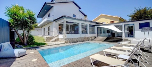 4 bedrooms Villa in Cascais, Portugal No. 160332 16