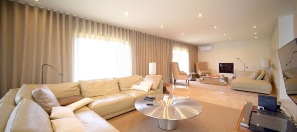 4 bedrooms Villa in Cascais, Portugal No. 160332 10