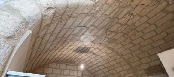 2-salle Appartement à Altamura, Italy No. 105895 5