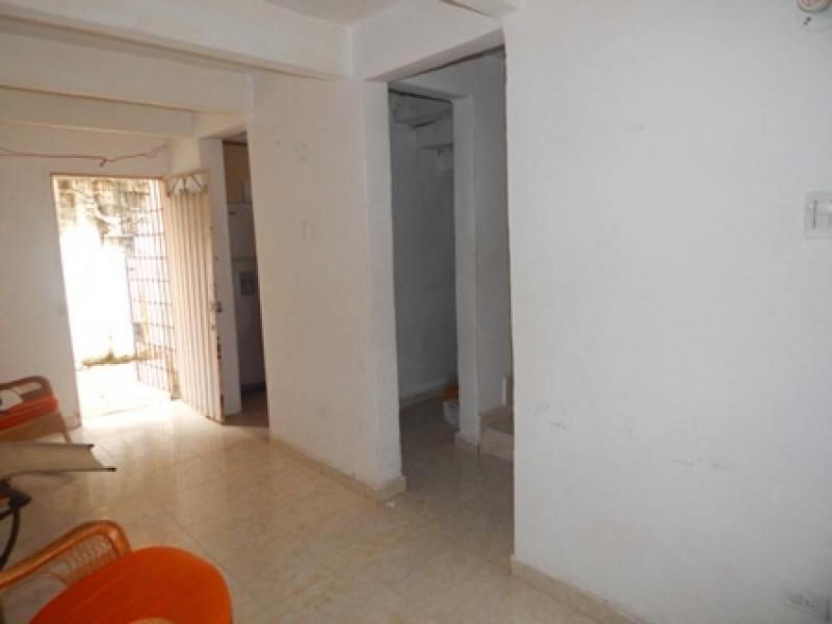 4 bedrooms House in Atlantico, Colombia No. 8400