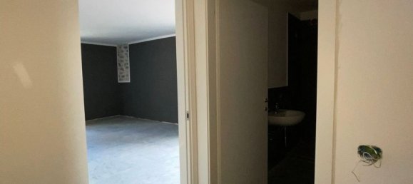 1 bedroom Apartment in Cannobio, Italy No. 310710 7