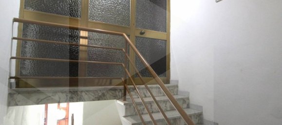 5 Schlafzimmer Wohnung in Pontedera, Italy, Nr. 19256 4