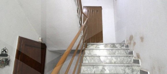 5 Schlafzimmer Wohnung in Pontedera, Italy, Nr. 19256 3