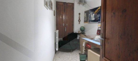 5 Schlafzimmer Wohnung in Pontedera, Italy, Nr. 19256 22