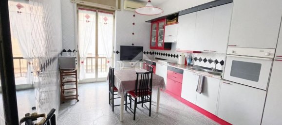 5-Zimmer Wohnung in Foggia, Italy, Nr. 257732 6