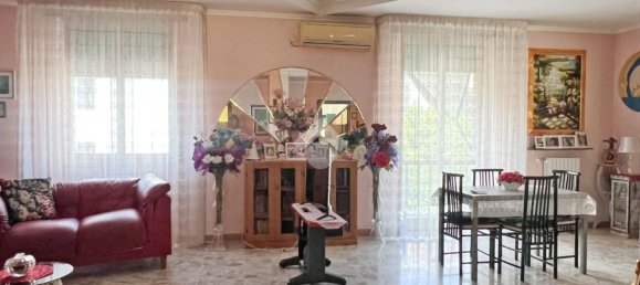 5-Zimmer Wohnung in Foggia, Italy, Nr. 257732 2