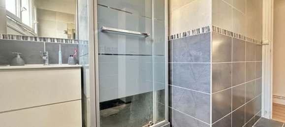 2 bedrooms Apartment in Saint-Etienne-du-Rouvray, France No. 354929 6