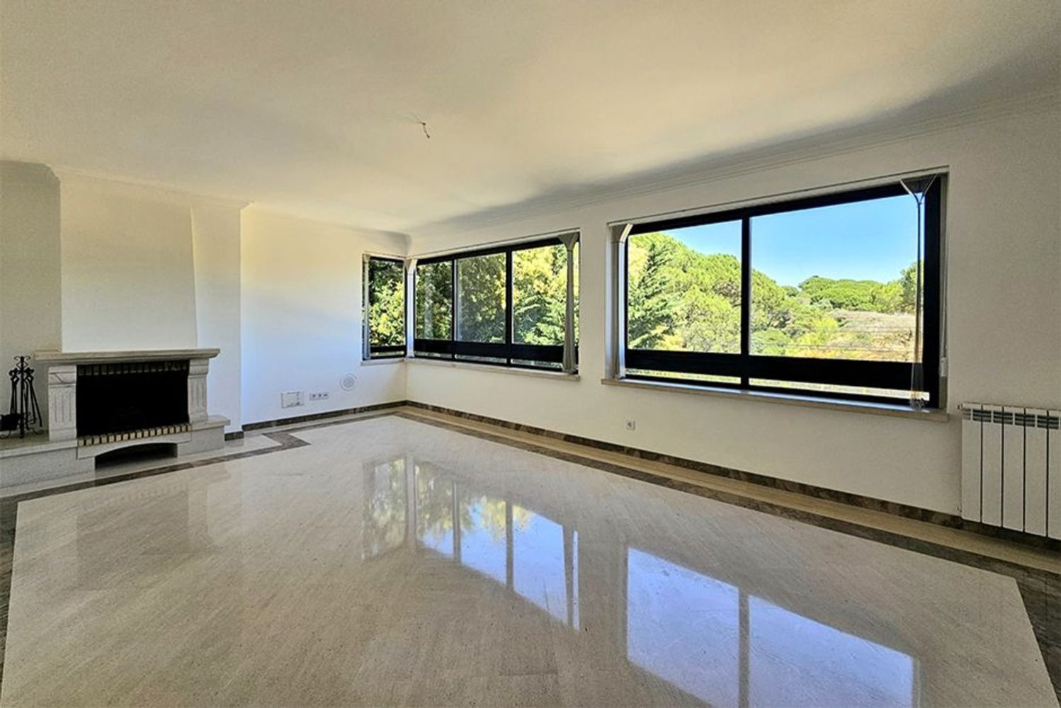 1 غرف نوم شقة في Cascais, Portugal رقم 325873