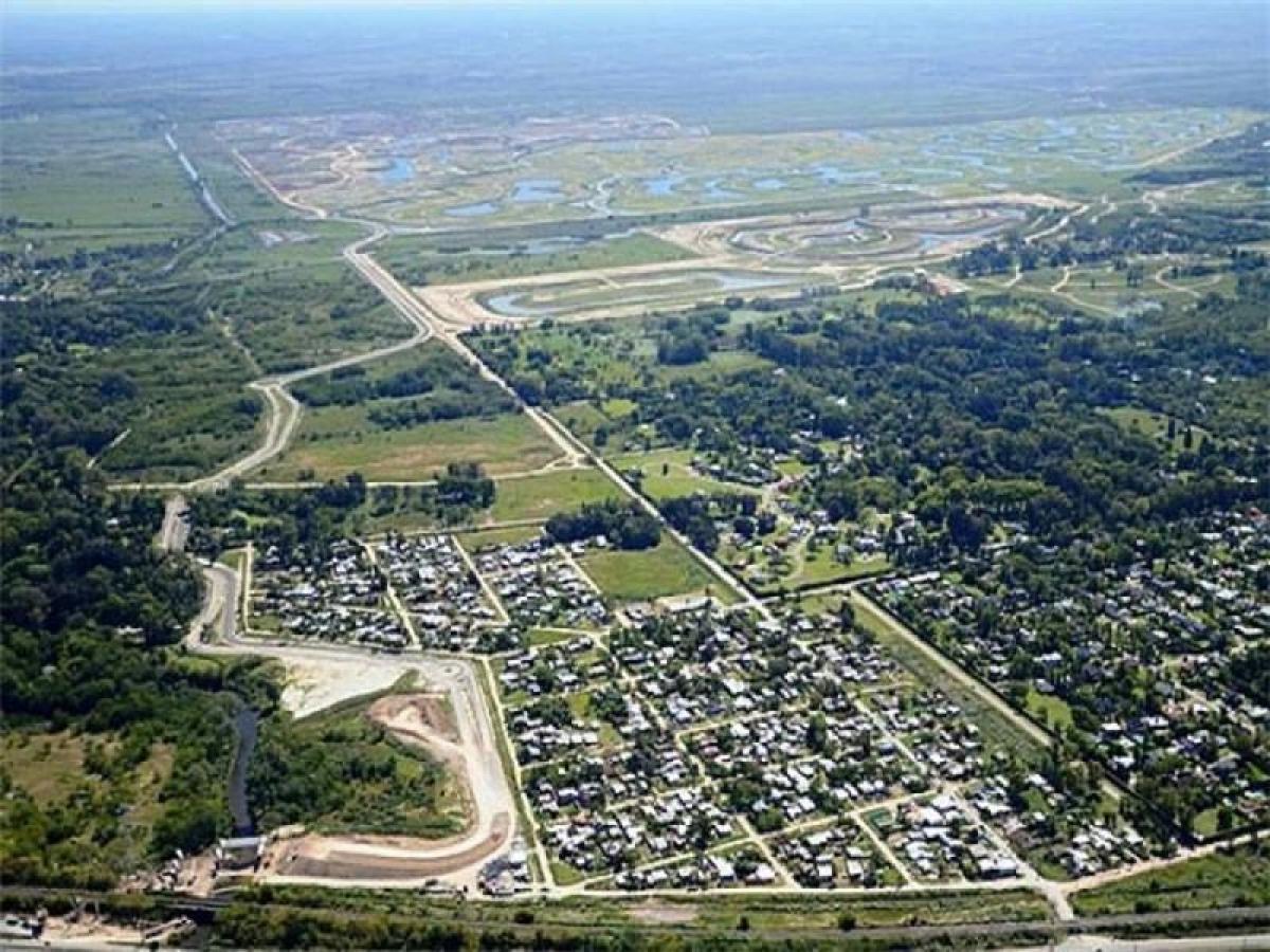  Land in Escobar, Argentina No. 116262