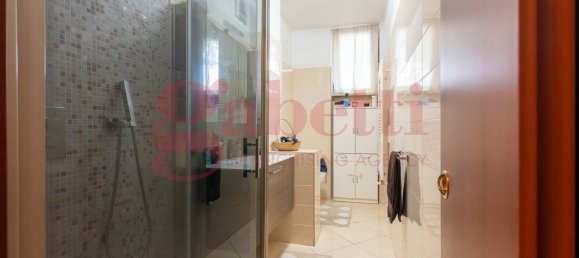 Apartamento de 3 dormitorios en Milan, Italy No. 364983 21