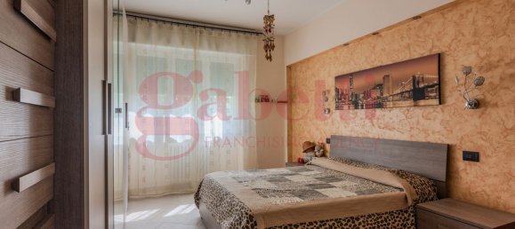 Apartamento de 3 dormitorios en Milan, Italy No. 364983 16