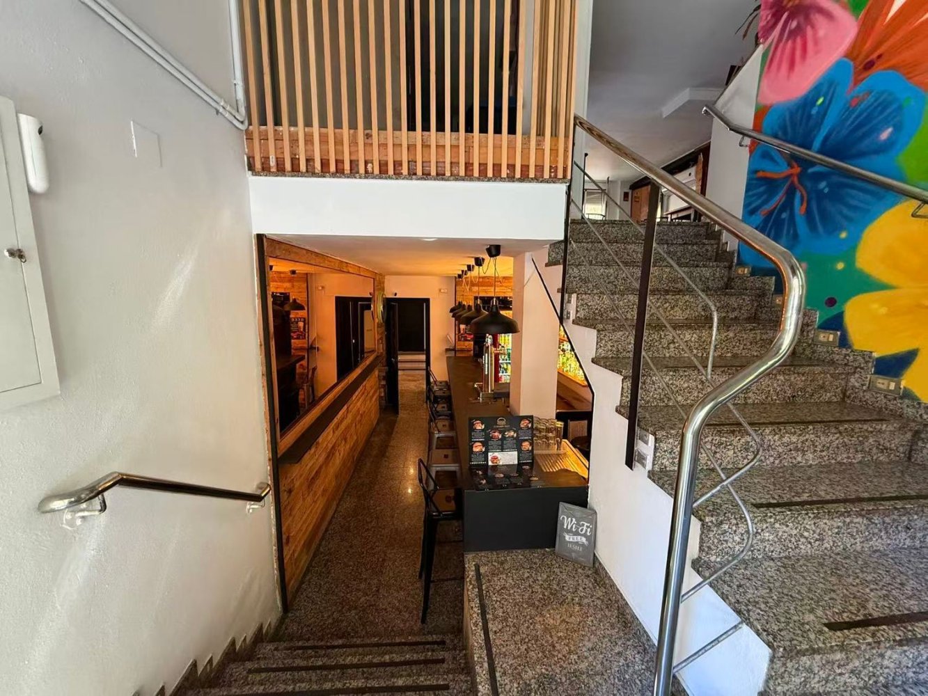 102m² Commercial property in Sants-Montjuic, Spain No. 232671