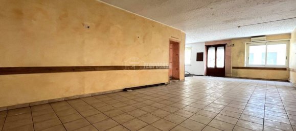 4-salle Bâtiment à Foglizzo, Italy No. 63050 22