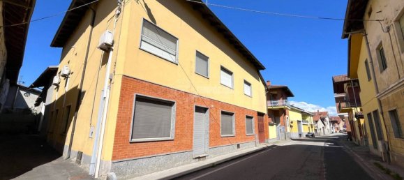 4-salle Bâtiment à Foglizzo, Italy No. 63050 25