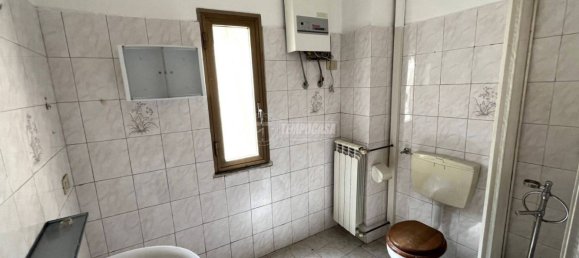 4-salle Bâtiment à Foglizzo, Italy No. 63050 11