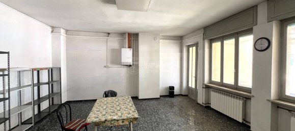 4-salle Bâtiment à Foglizzo, Italy No. 63050 17