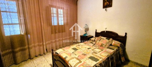 4 bedrooms House in Zagra, Spain No. 136329 13