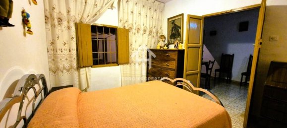 4 bedrooms House in Zagra, Spain No. 136329 18