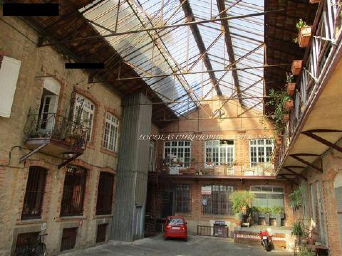 Кондоминиум  с 2 спальнями в Тулон, Франция № 15557