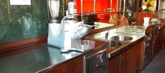 6 rooms Apartment in Ostiglia, Italy No. 222922 10