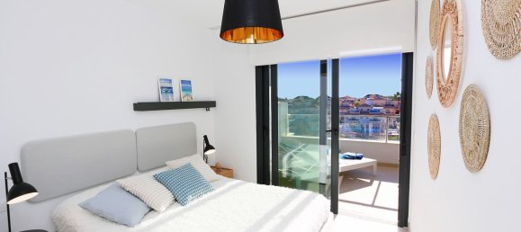 2 bedrooms Apartment in Alicante, Spain No. 187963 3