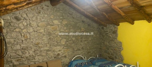 2 rooms House in Val Brembilla, Italy No. 154152 10