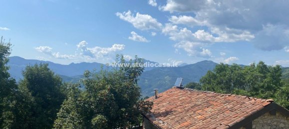 2 rooms House in Val Brembilla, Italy No. 154152 23
