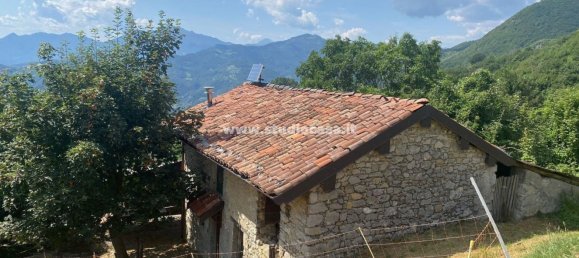 2 rooms House in Val Brembilla, Italy No. 154152 24