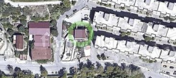 1 bedroom Garage in Messina, Italy No. 37980 2