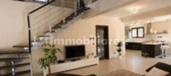 1 bedroom Garage in Messina, Italy No. 37980 20