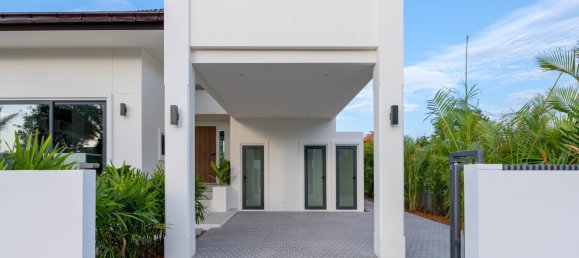 2 bedrooms Cafe / restaurant in Hua Hin, Thailand No. 6459 2